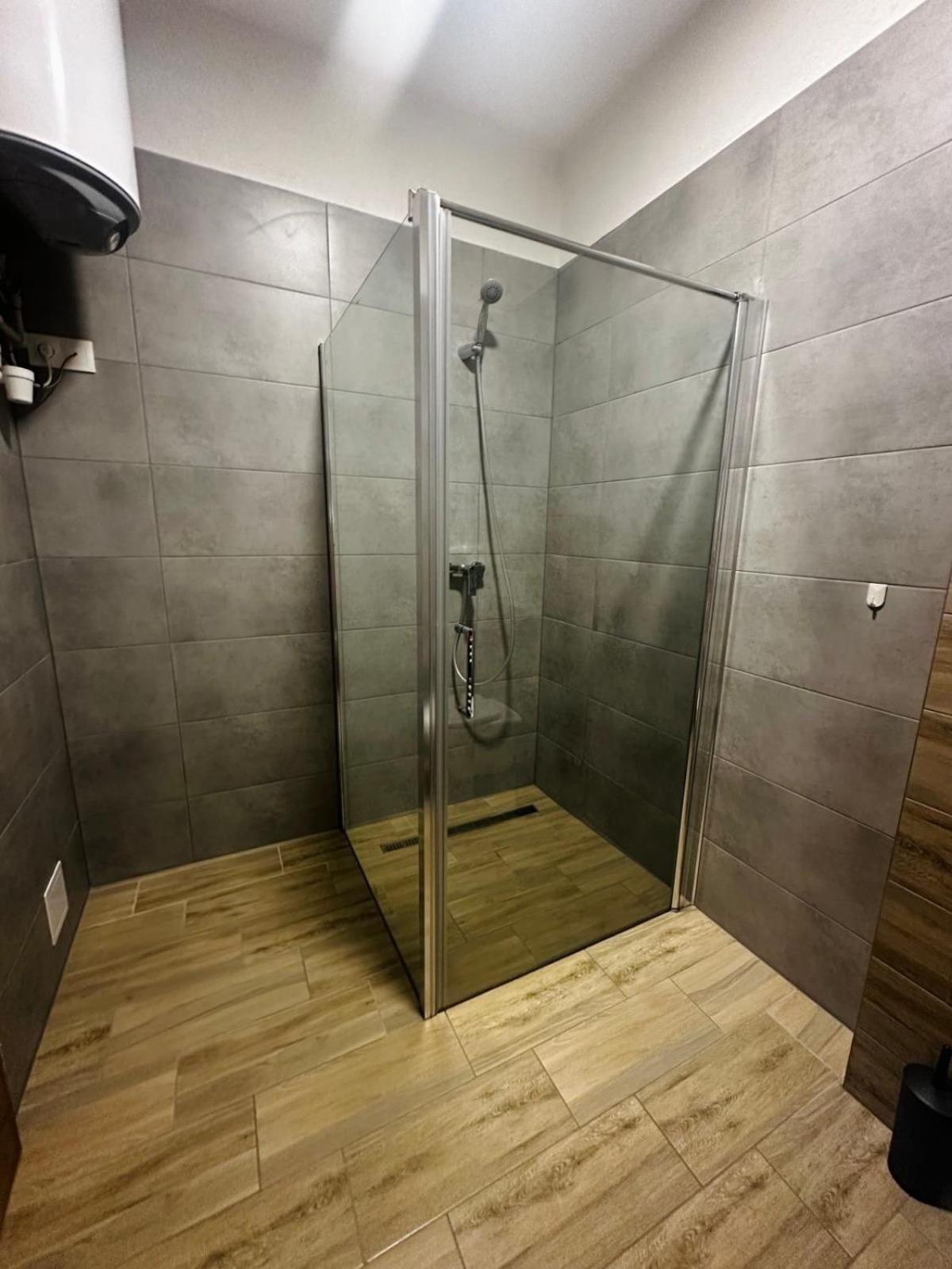Alipoint Apartments Спиське Подградє Екстер'єр фото